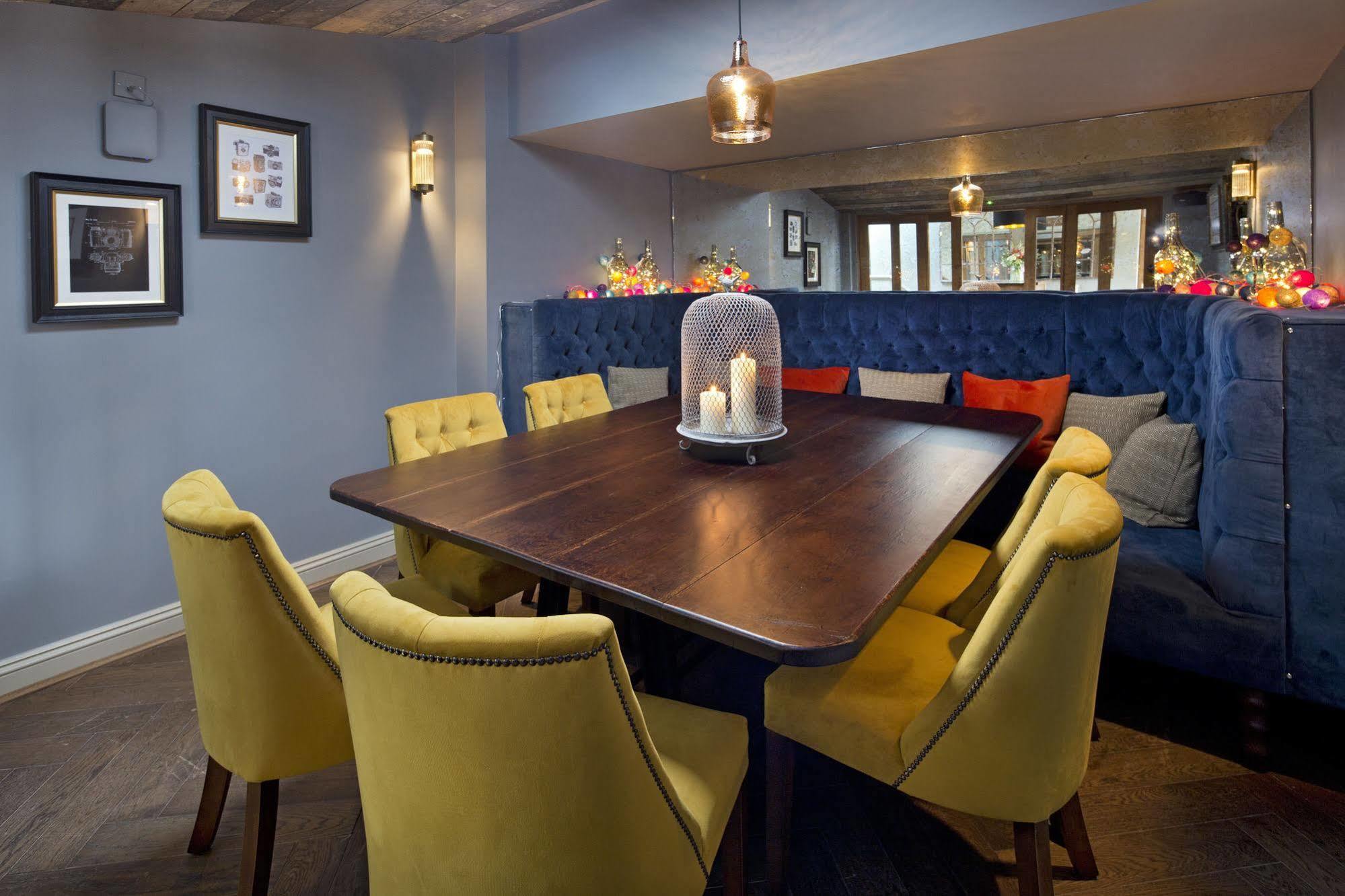 เดอะ จอร์จ ทาวน์เฮาส์ Hotel Shipston-on-Stour ภายนอก รูปภาพ