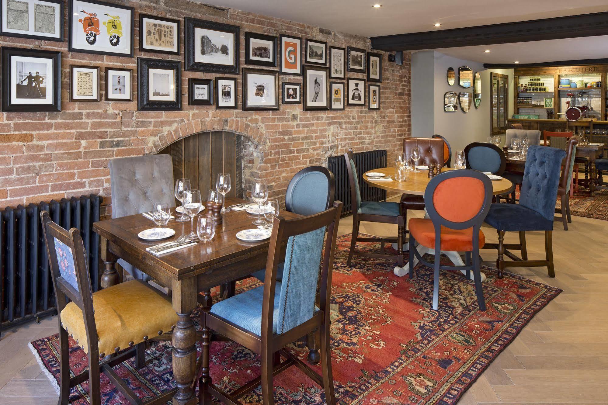 เดอะ จอร์จ ทาวน์เฮาส์ Hotel Shipston-on-Stour ภายนอก รูปภาพ